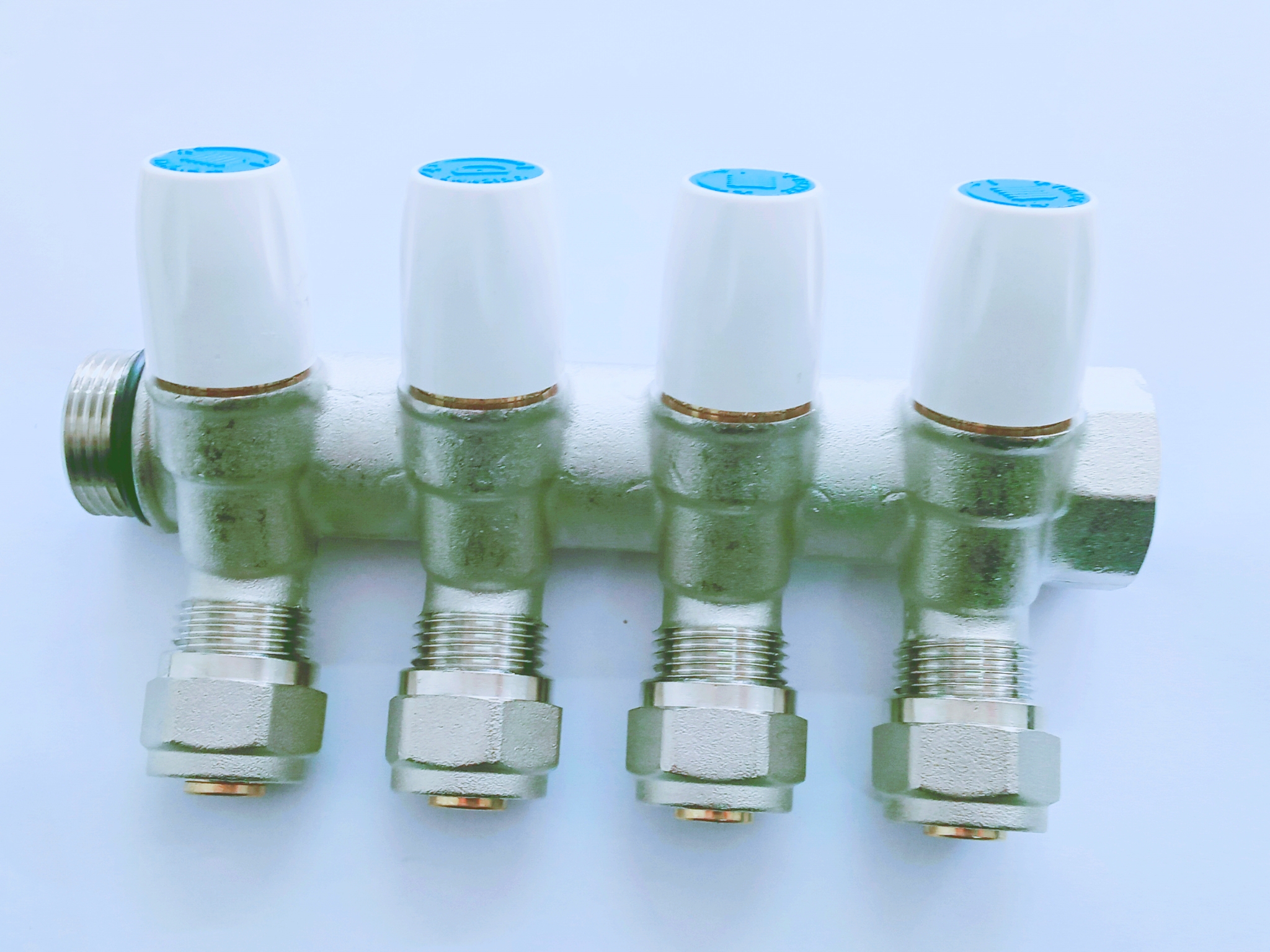 nourrice 4 voies tiemme