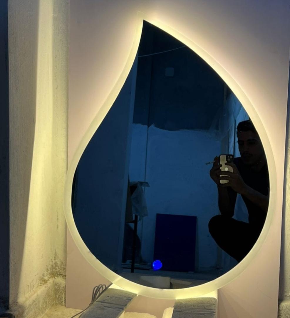 miroir led pour salle de bain